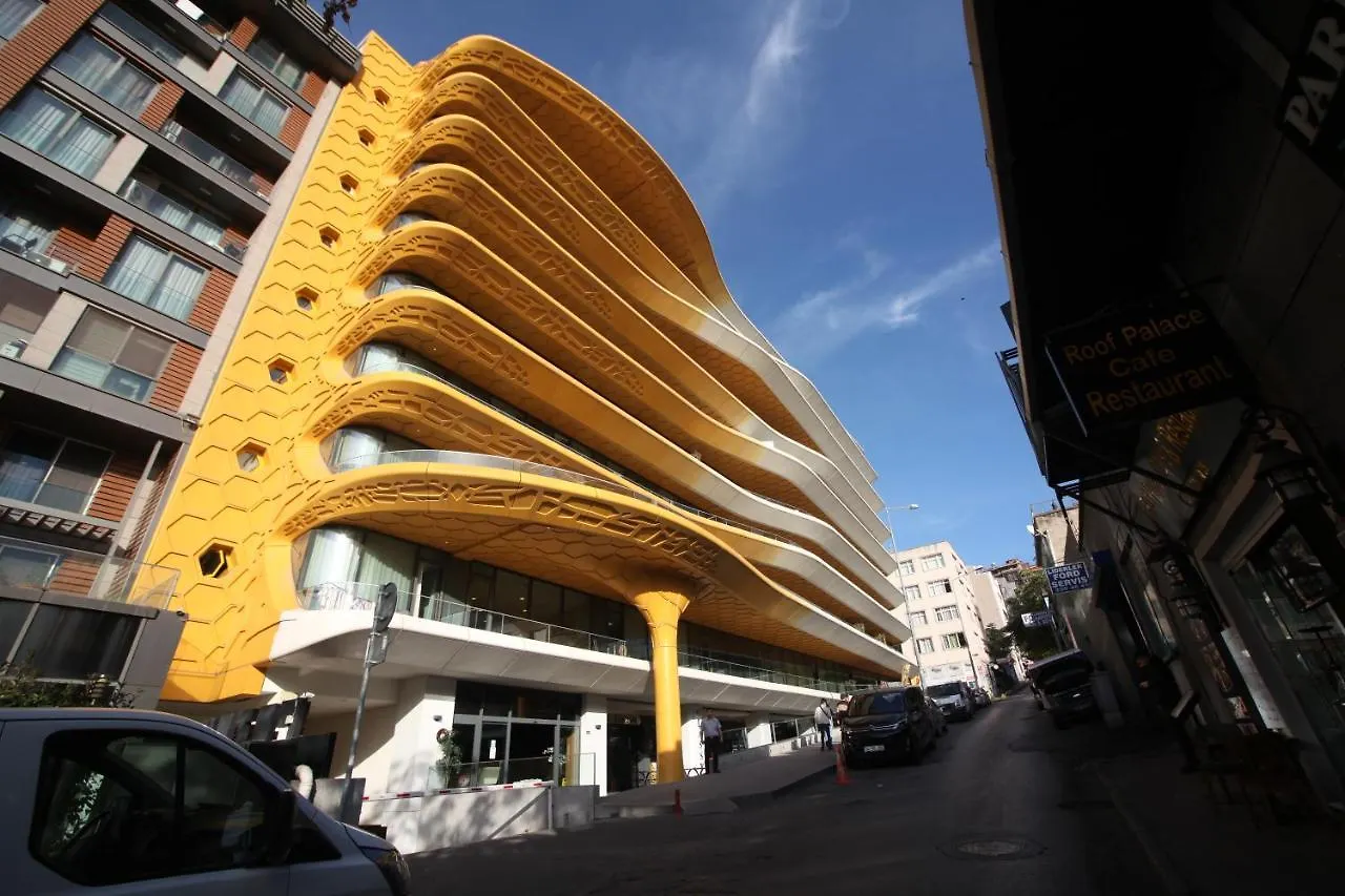 Most Luxury 1-Bedroom Apartment In Taksim Istanbul 0*,