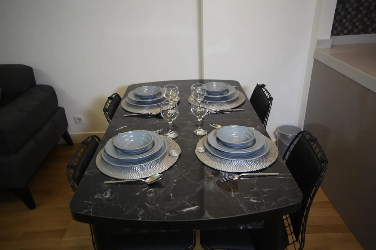 Most Luxury 1-Bedroom Apartment In Taksim Istanbulská provincie 0*,